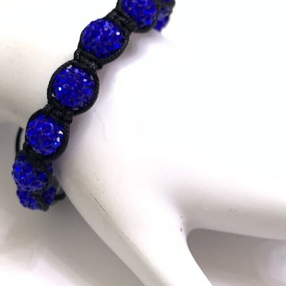 Royal blue  sparkling crystal bead bracelet 9 bead - Picture 3 of 5